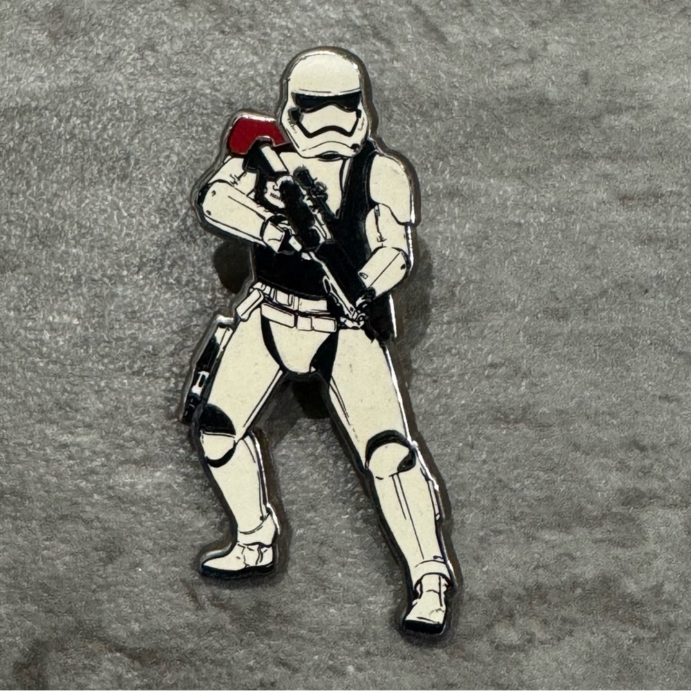 Star Wars The Force Awakens -‎ Character Series - Stormtrooper Disney Pin 113102
